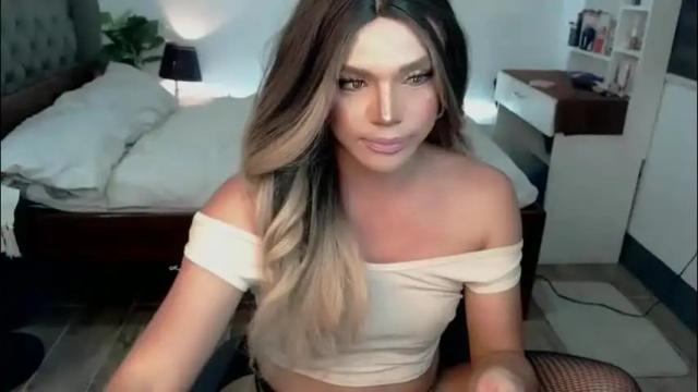 Image 3 of jesie_hot69 Stream on Chaturbate on 1 month ago