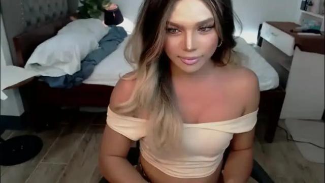 Image 4 of jesie_hot69 Stream on Chaturbate on 1 month ago