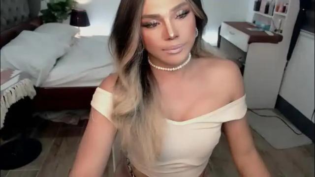 Image 3 of jesie_hot69 Stream on Chaturbate on 1 day ago