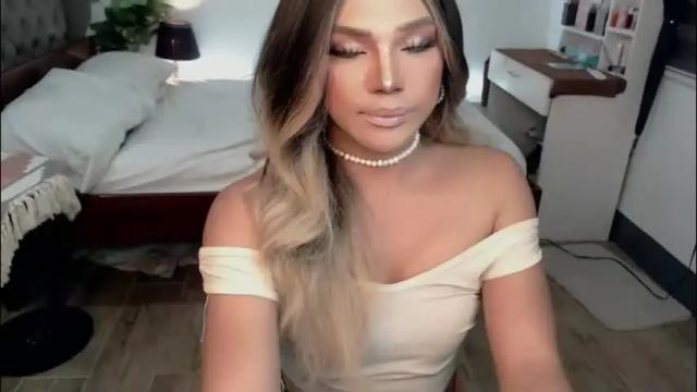 Image 4 of jesie_hot69 Stream on Chaturbate on 1 day ago