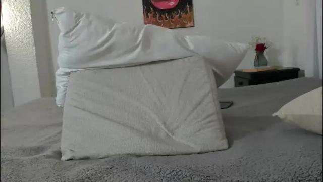 Image 2 of jess1ca_herrera Stream on Chaturbate on 1 month ago