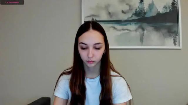 Image 2 of jess1e_jess Stream on Chaturbate on 18 months ago