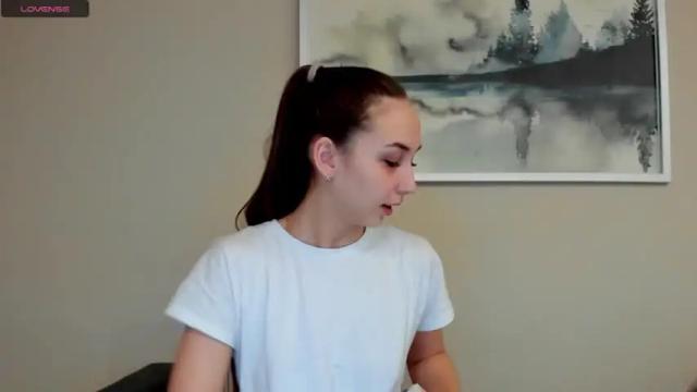 Image 7 of jess1e_jess Stream on Chaturbate on 18 months ago