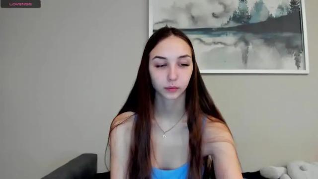 Image 2 of jess1e_jess Stream on Chaturbate on 18 months ago