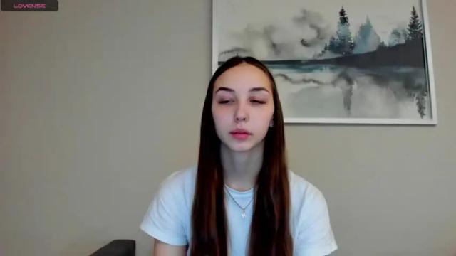 Image 2 of jess1e_jess Stream on Chaturbate on 17 months ago