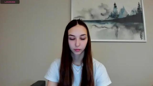 Image 4 of jess1e_jess Stream on Chaturbate on 17 months ago