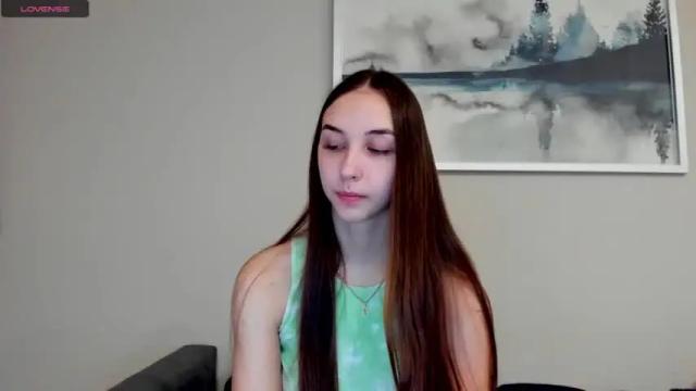 Image 6 of jess1e_jess Stream on Chaturbate on 17 months ago