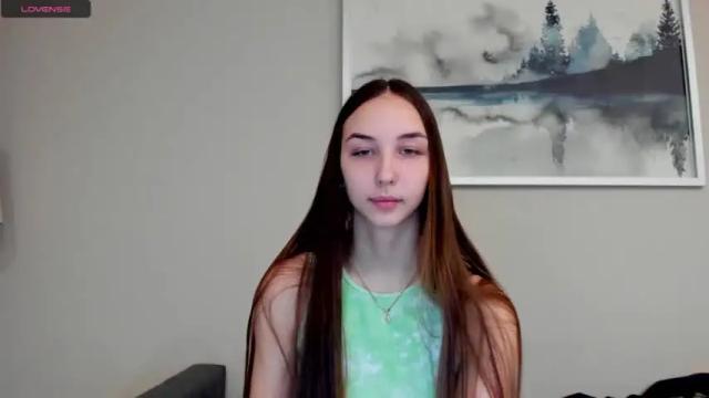 Image 6 of jess1e_jess Stream on Chaturbate on 17 months ago