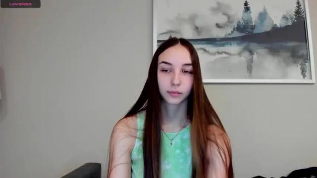 Image 7 of jess1e_jess Stream on Chaturbate on 17 months ago
