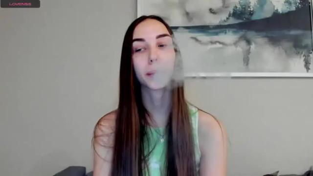 Image 2 of jess1e_jess Stream on Chaturbate on 16 months ago