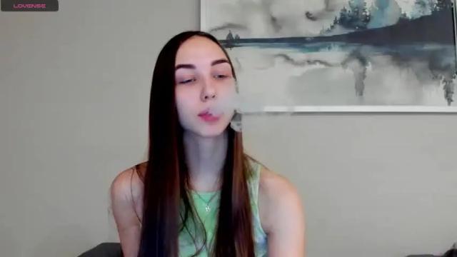 Image 6 of jess1e_jess Stream on Chaturbate on 16 months ago