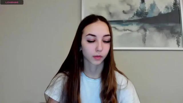 Image 2 of jess1e_jess Stream on Chaturbate on 16 months ago