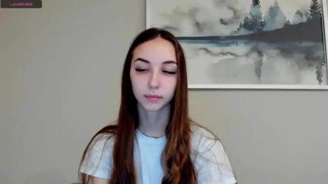 Image 3 of jess1e_jess Stream on Chaturbate on 16 months ago