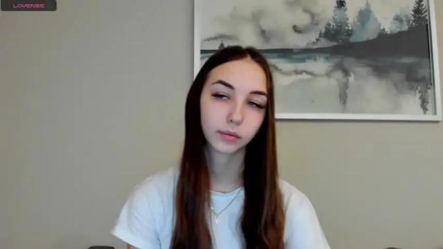 Image 3 of jess1e_jess Stream on Chaturbate on 16 months ago