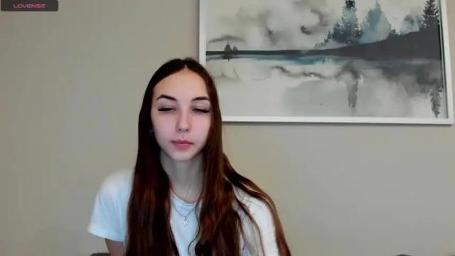 Image 6 of jess1e_jess Stream on Chaturbate on 16 months ago
