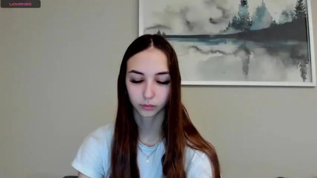 Image 7 of jess1e_jess Stream on Chaturbate on 16 months ago