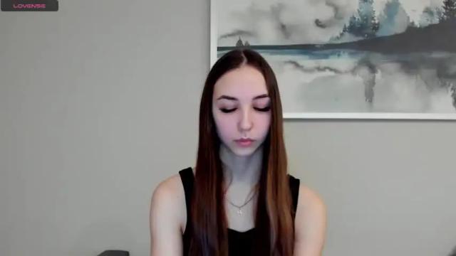 Image 12 of jess1e_jess Stream on Chaturbate on 16 months ago