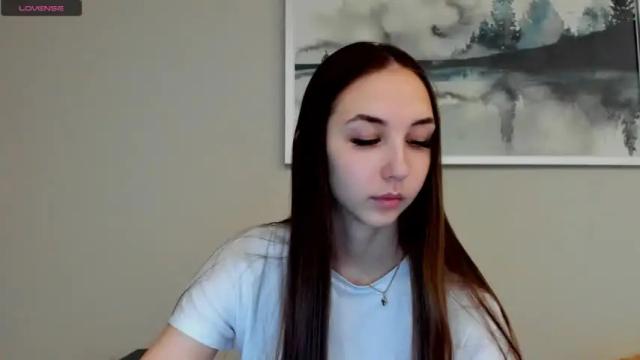 Image 4 of jess1e_jess Stream on Chaturbate on 16 months ago