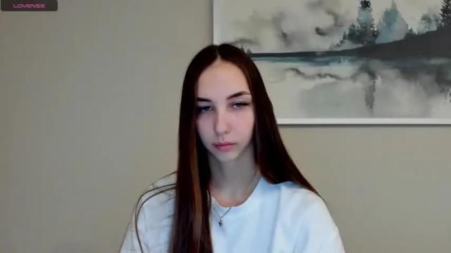 Image 2 of jess1e_jess Stream on Chaturbate on 16 months ago