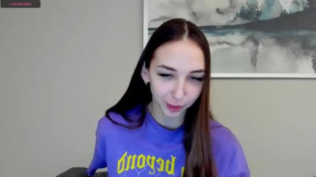 Image 6 of jess1e_jess Stream on Chaturbate on 16 months ago