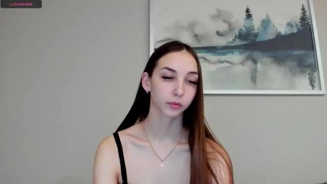 Image 7 of jess1e_jess Stream on Chaturbate on 15 months ago