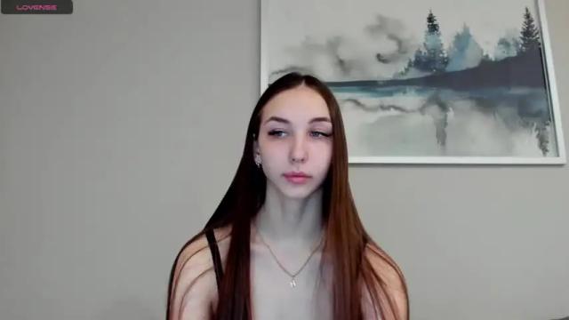Image 8 of jess1e_jess Stream on Chaturbate on 15 months ago