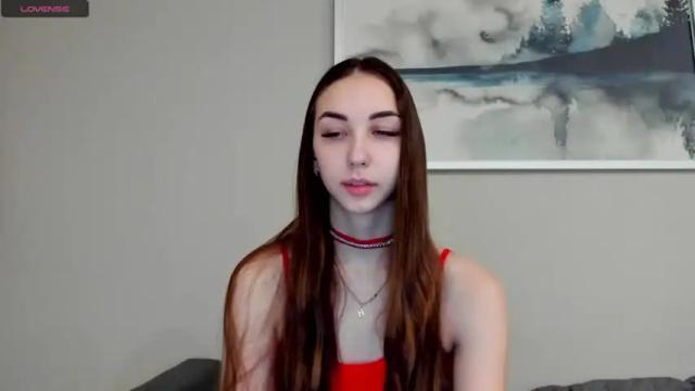 Image 2 of jess1e_jess Stream on Chaturbate on 15 months ago