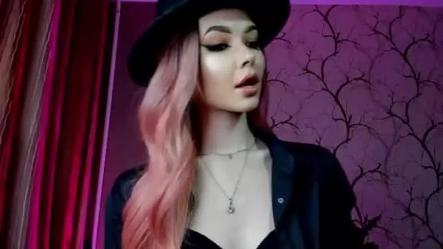 Image 7 of jess1e_wood Stream on Chaturbate on 18 months ago
