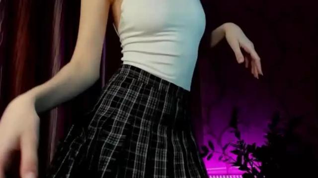 Image 3 of jess1e_wood Stream on Chaturbate on 17 months ago