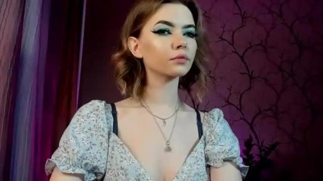 Image 2 of jess1e_wood Stream on Chaturbate on 17 months ago