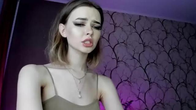 Image 12 of jess1e_wood Stream on Chaturbate on 17 months ago