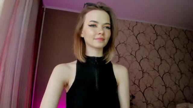 Image 4 of jess1e_wood Stream on Chaturbate on 17 months ago
