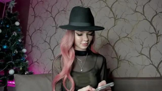 Image 10 of jess1e_wood Stream on Chaturbate on 16 months ago
