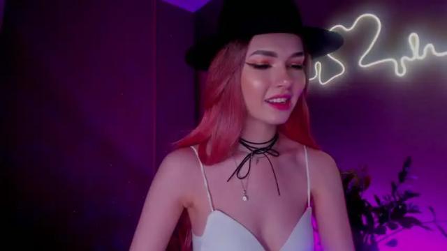 Image 11 of jess1e_wood Stream on Chaturbate on 15 months ago