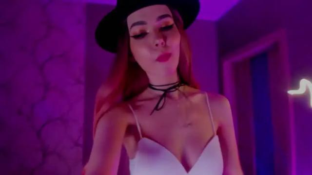 Image 3 of jess1e_wood Stream on Chaturbate on 15 months ago