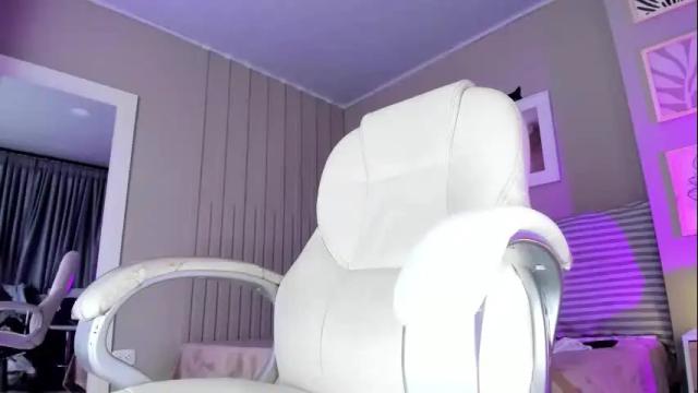 Image 4 of jess69_ Stream on Chaturbate on 1 month ago