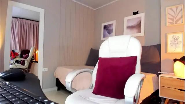 Image 11 of jess69_ Stream on Chaturbate on 2 months ago