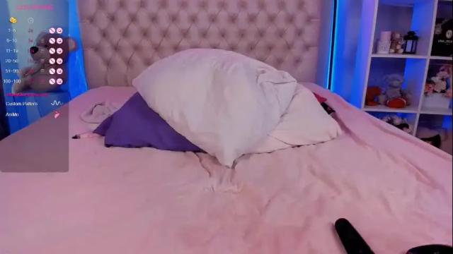 Image 8 of jess_lui Stream on Chaturbate on 1 month ago