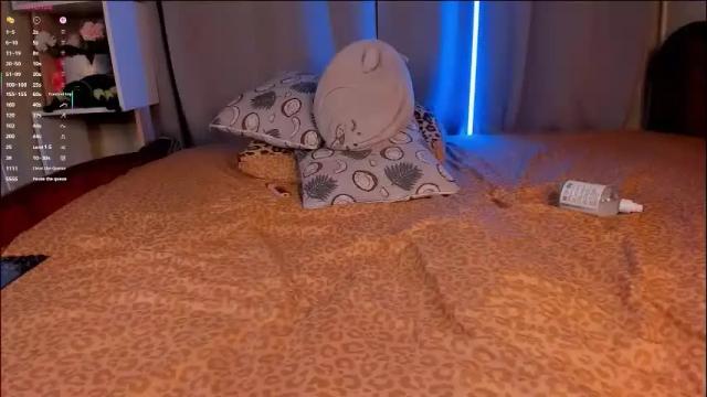 Image 7 of jess_lui Stream on Chaturbate on 1 month ago