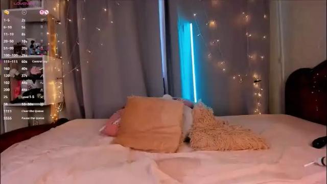 Image 6 of jess_lui Stream on Chaturbate on 2 days ago