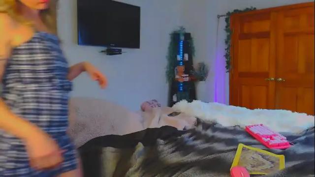 Image 11 of jessabelle_diamond Stream on Chaturbate on 3 months ago