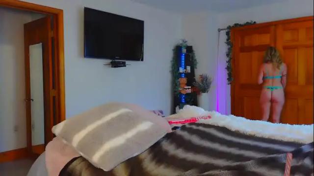 Image 10 of jessabelle_diamond Stream on Chaturbate on 2 months ago