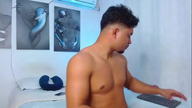 Image 8 of jessdant_luv Stream on Chaturbate on 1 month ago