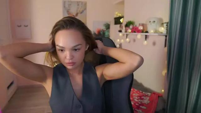 Image 3 of jesse__jane__ Stream on Chaturbate on 13 months ago
