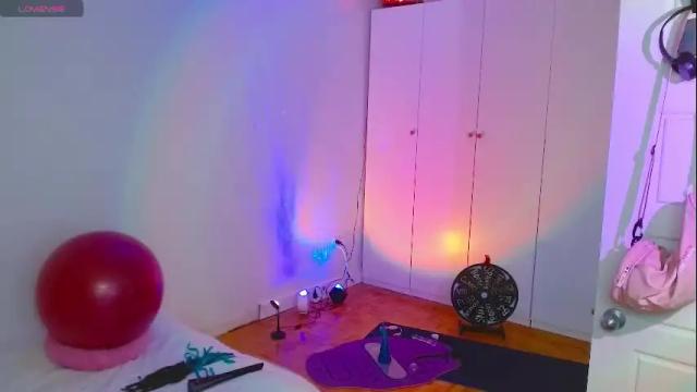 Image 2 of jessebangs Stream on Chaturbate on 8 days ago