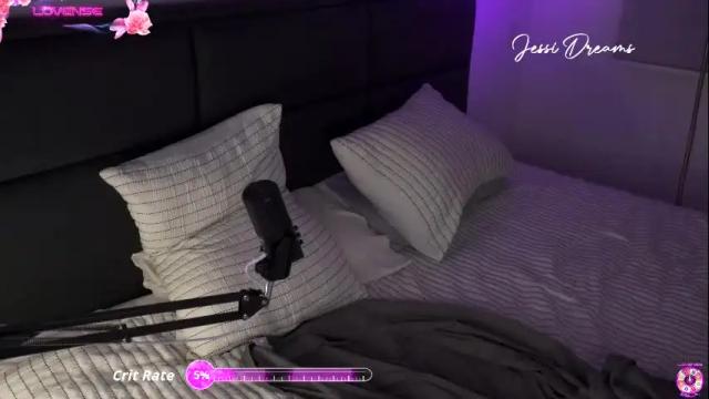 Image 3 of jessi_dreams Stream on Chaturbate on 2 months ago