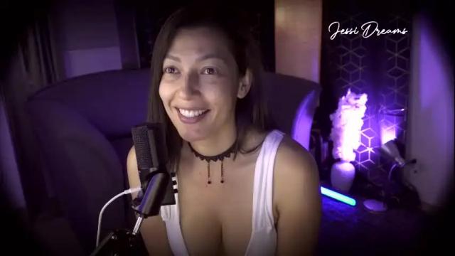 Image 4 of jessi_dreams Stream on Chaturbate on 4 days ago