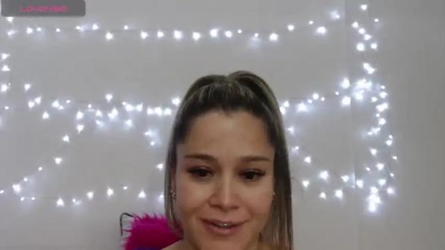 Thumbnail 3, jessi_robertss's Stream at Chaturbate, 12 months ago