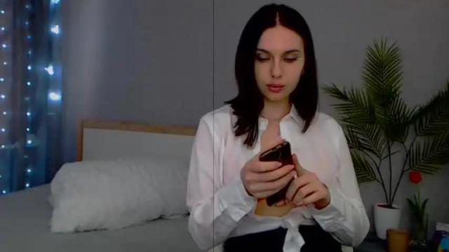 Image 12 of jessica_fire_1 Stream on Chaturbate on 14 months ago