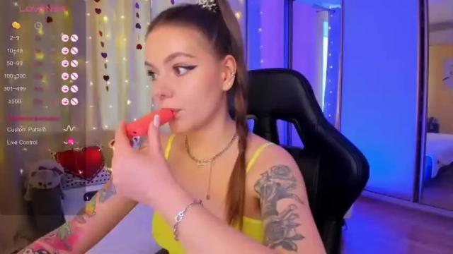 Thumbnail 1, jessica_flamee's Stream at Chaturbate, 23 months ago